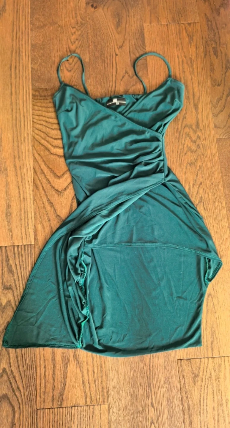 Assorted summer dresses - photo 2