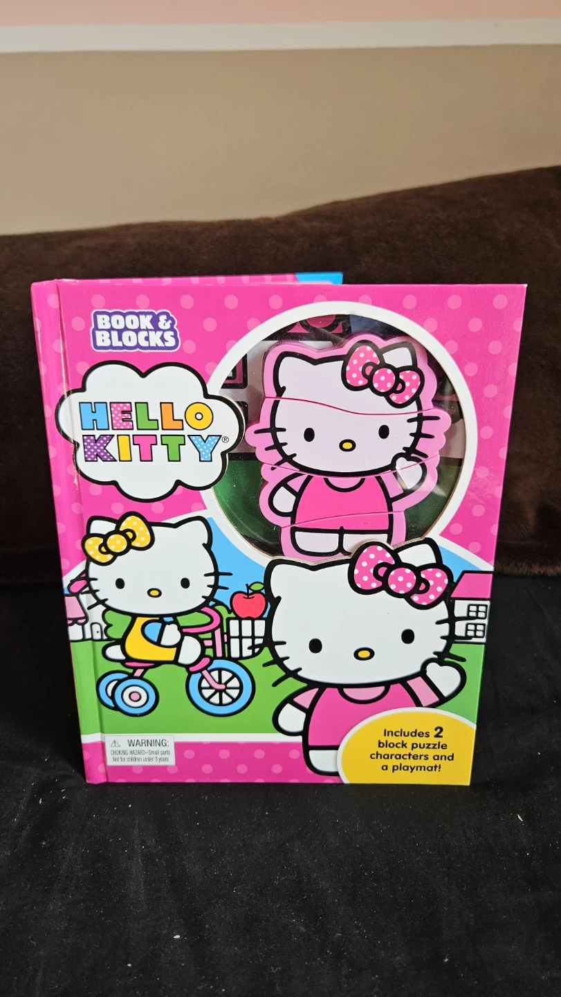 Hello Kitty Book & Blocks