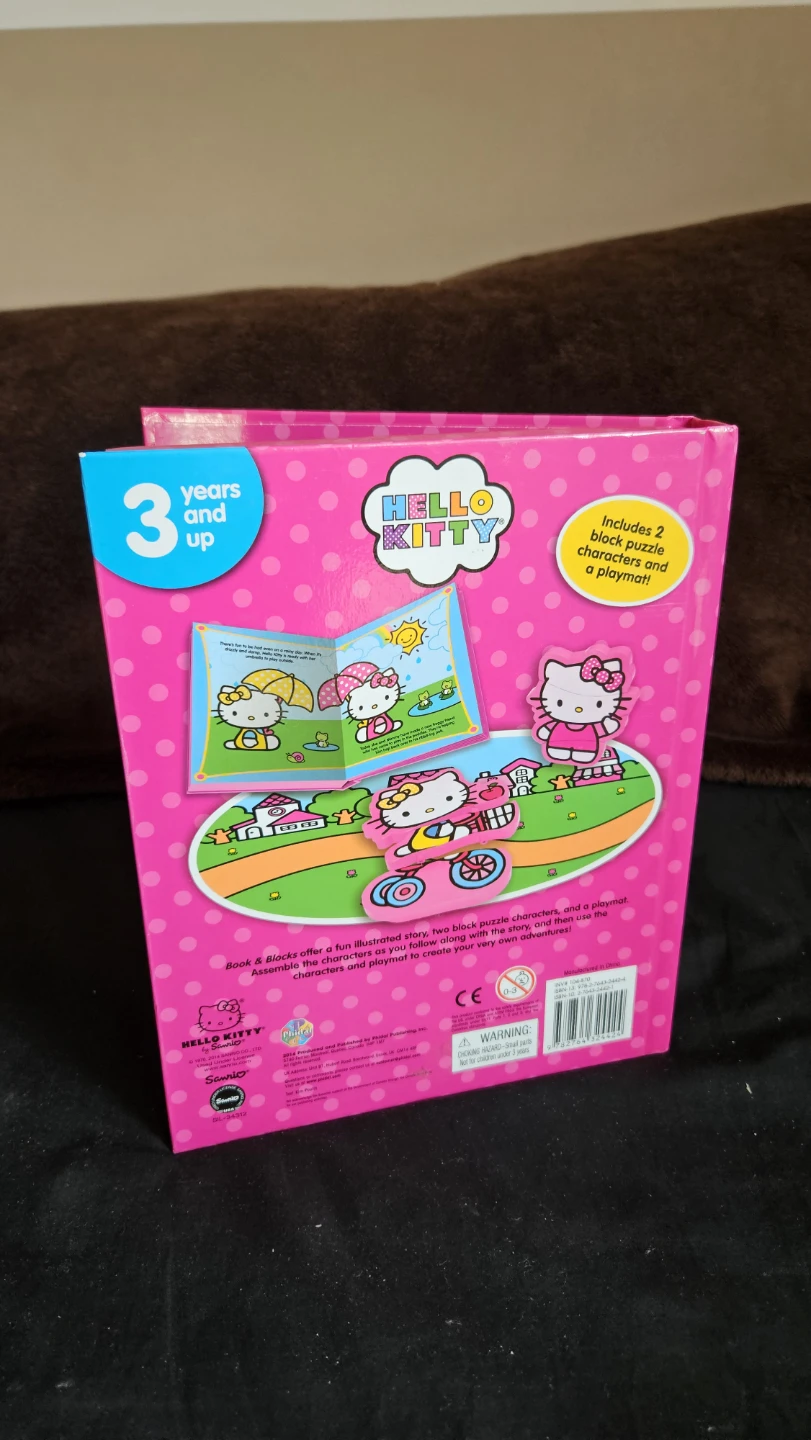 Hello Kitty Book & Blocks - photo 3
