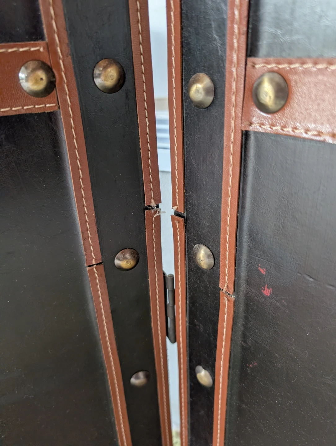 3-Panel Black Faux Leather Room Divider - photo 5