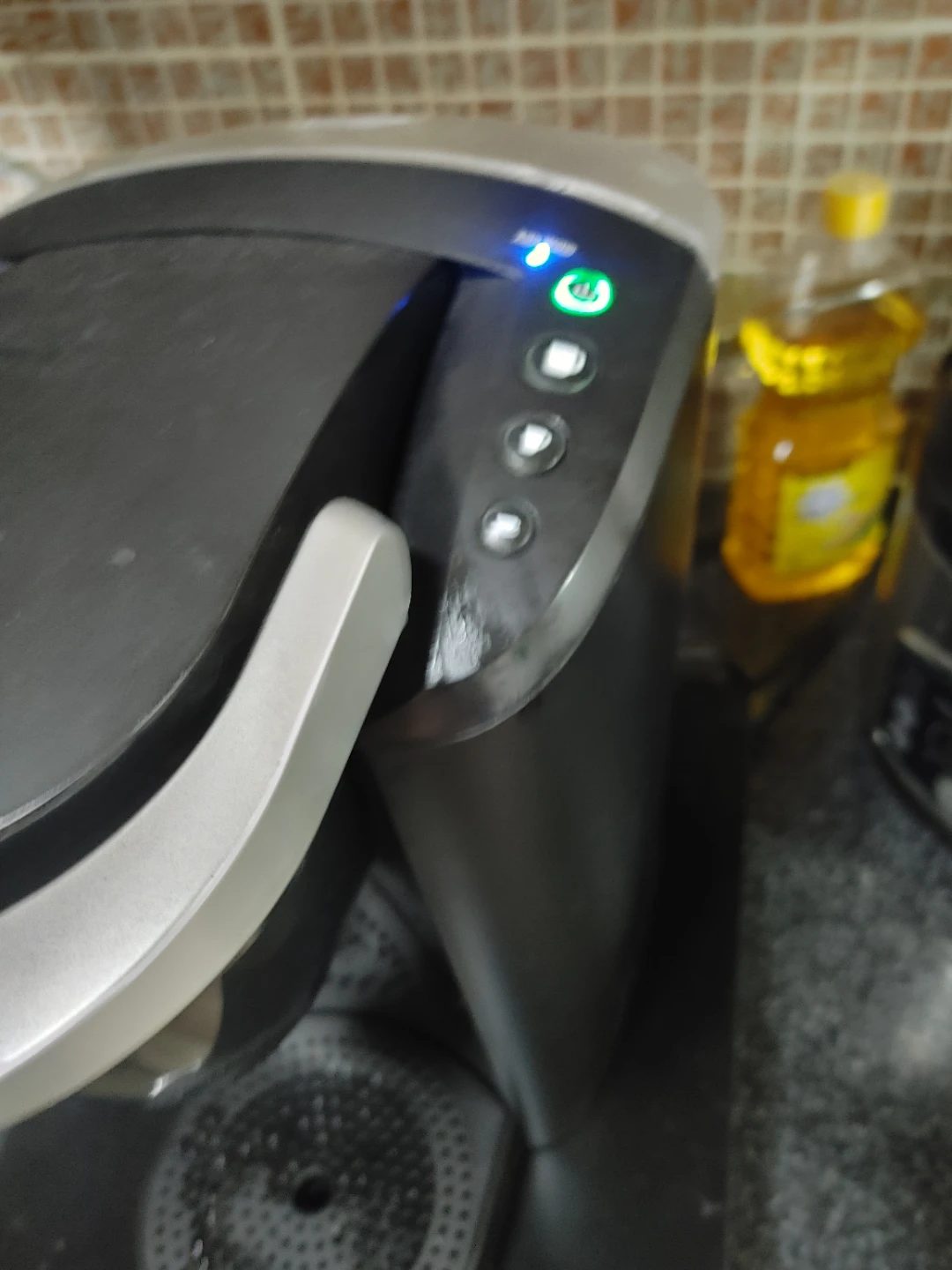 Keurig coffee machine - photo 2
