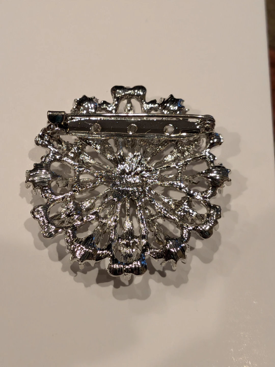 Rhinestone Starburst Brooch - photo 3