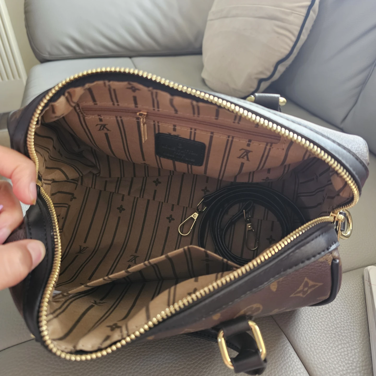 L.vSpeedy Bag - photo 4