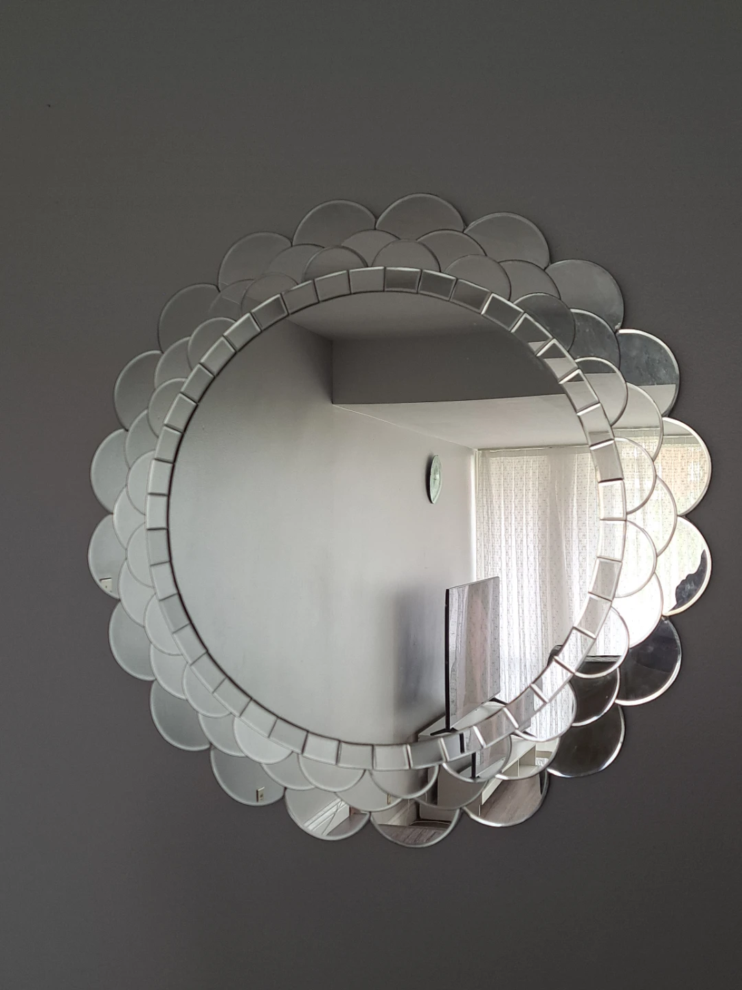 Decorative Scalloped Mirror