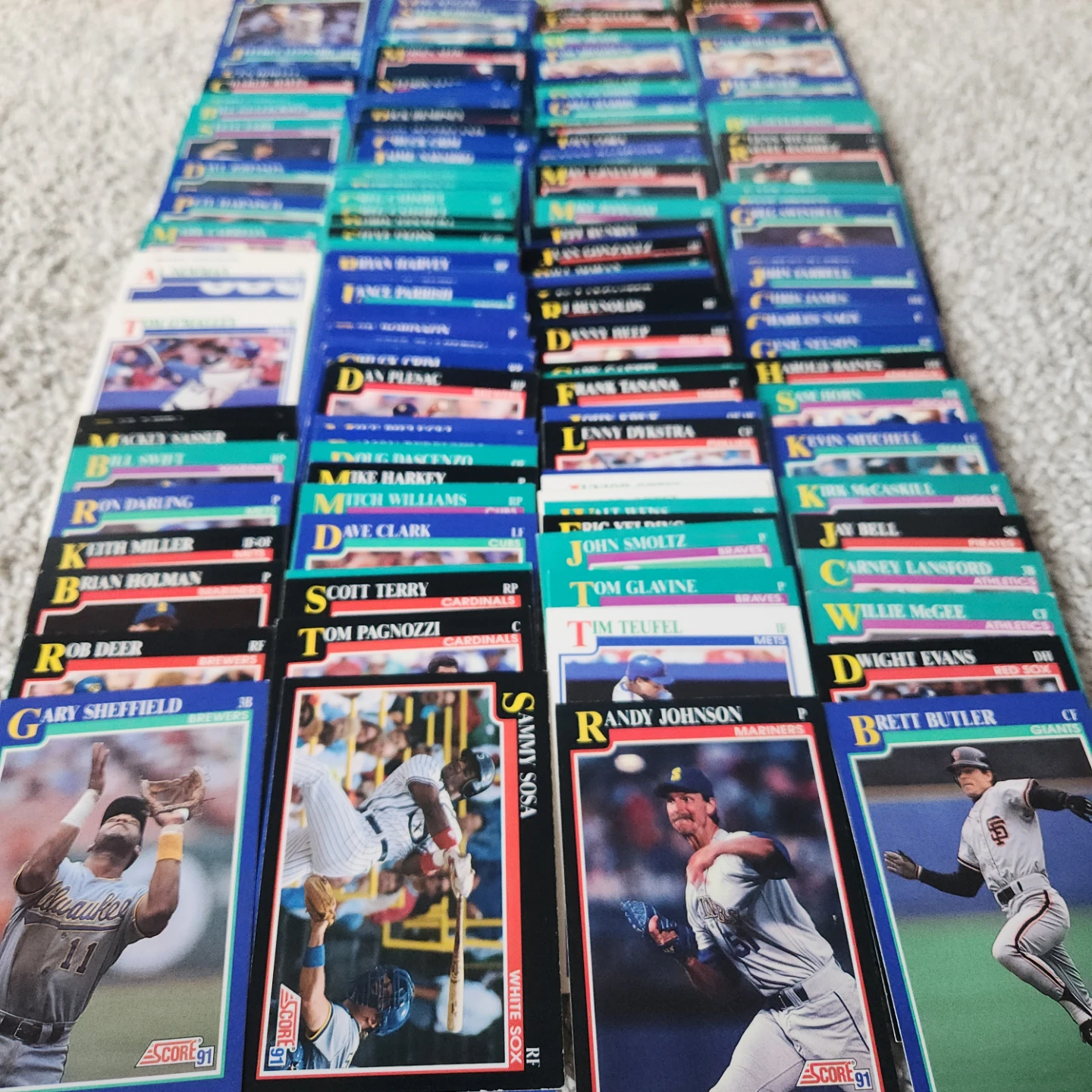1991 Score baseball card lot of 150 players - photo 4