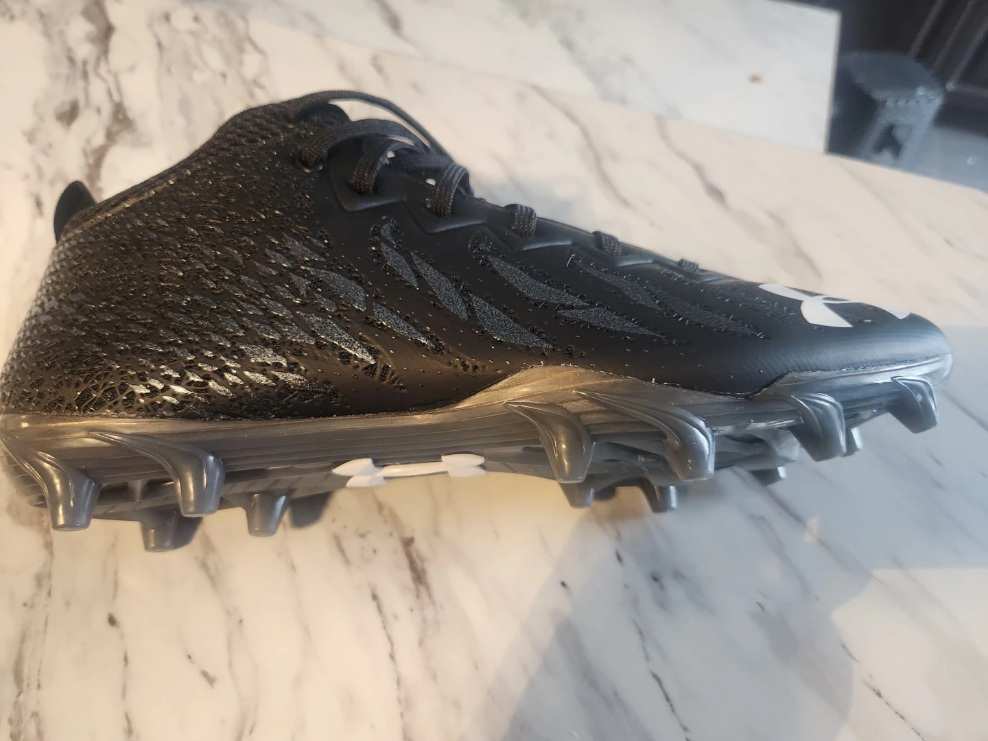 Under Armour Black Football Cleats - photo 4
