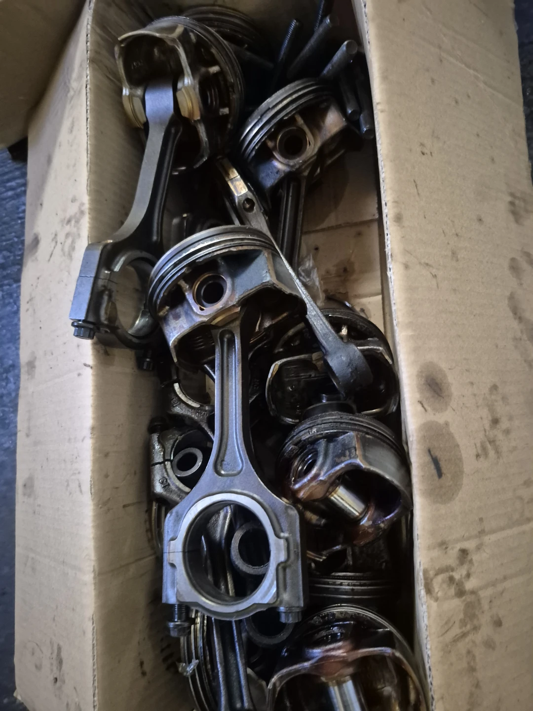 Engine Cylinder Head and Crankshaft Assembly - photo 3