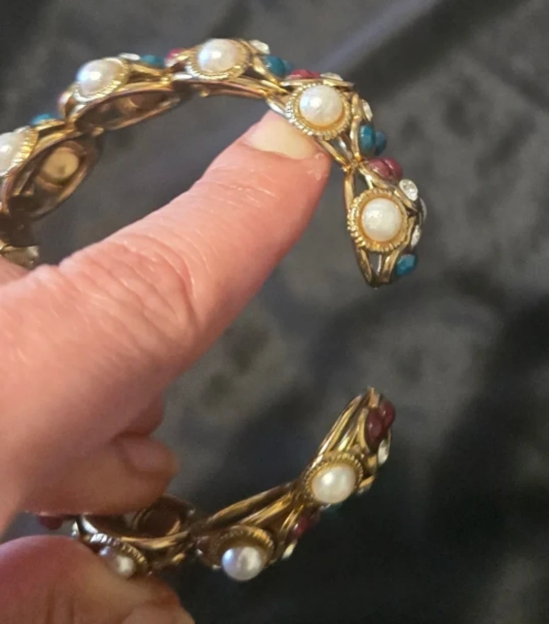 Gold-tone  Bangle Bracelet with Faux Pearls and Enamel Accents - photo 3
