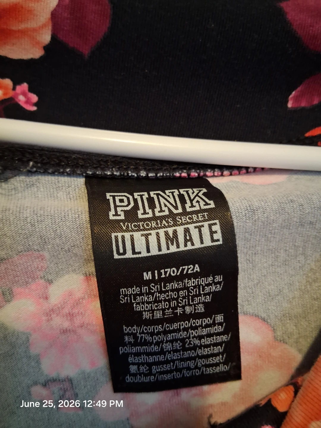 PINK Ultimate Floral Leggings Size M - photo 4