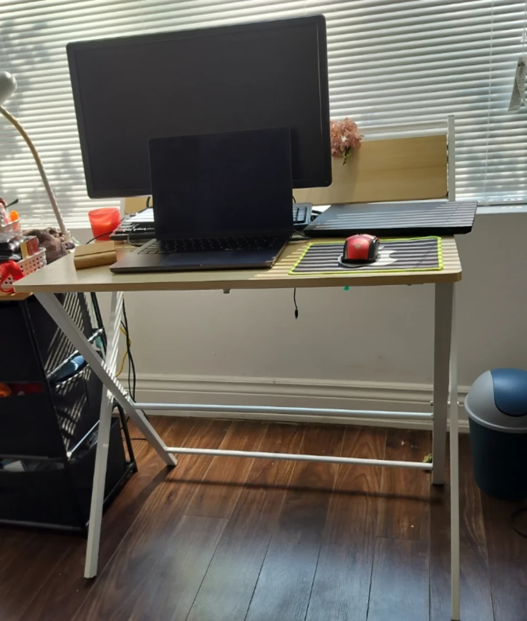 Foldable Computer Desk