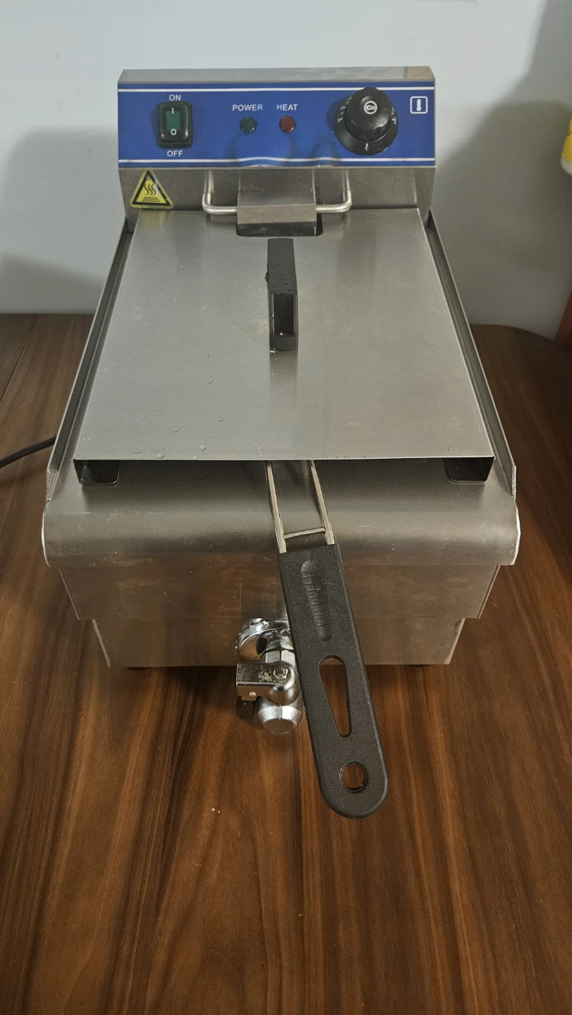 Stainless Steel Deep Fryer with Basket