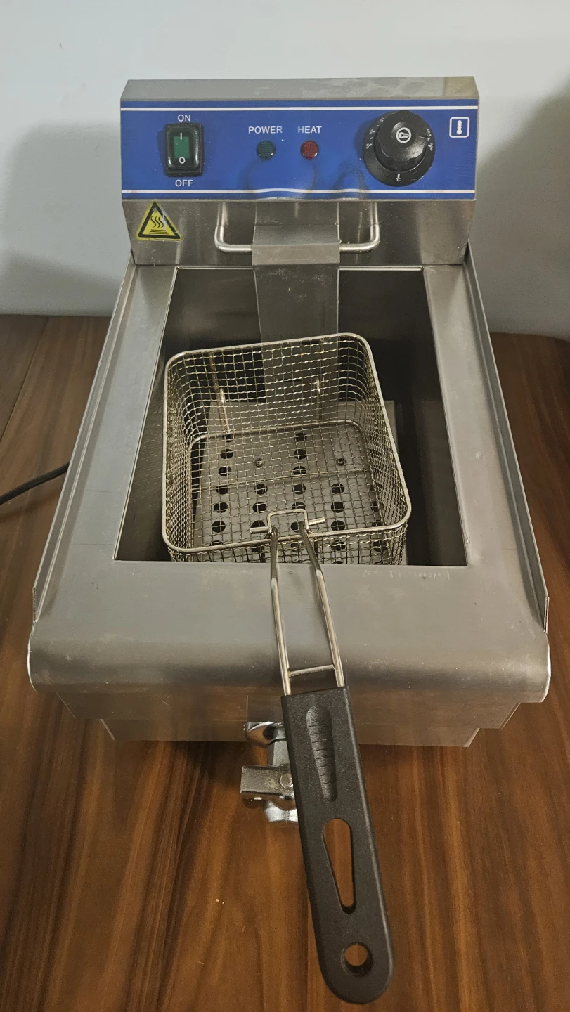 Stainless Steel Deep Fryer with Basket - photo 2