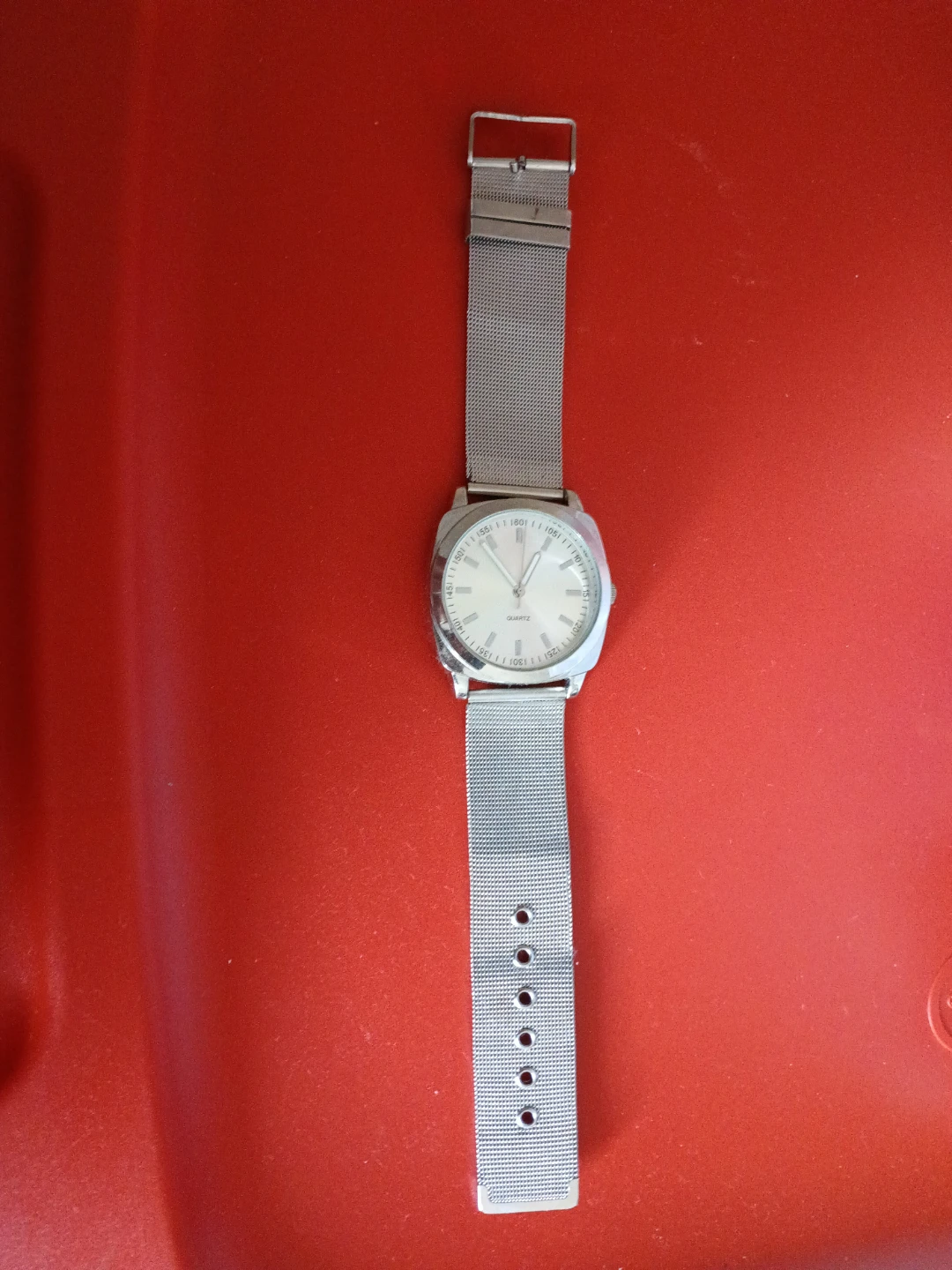 Silver Mesh Band Quartz Watch - photo 2