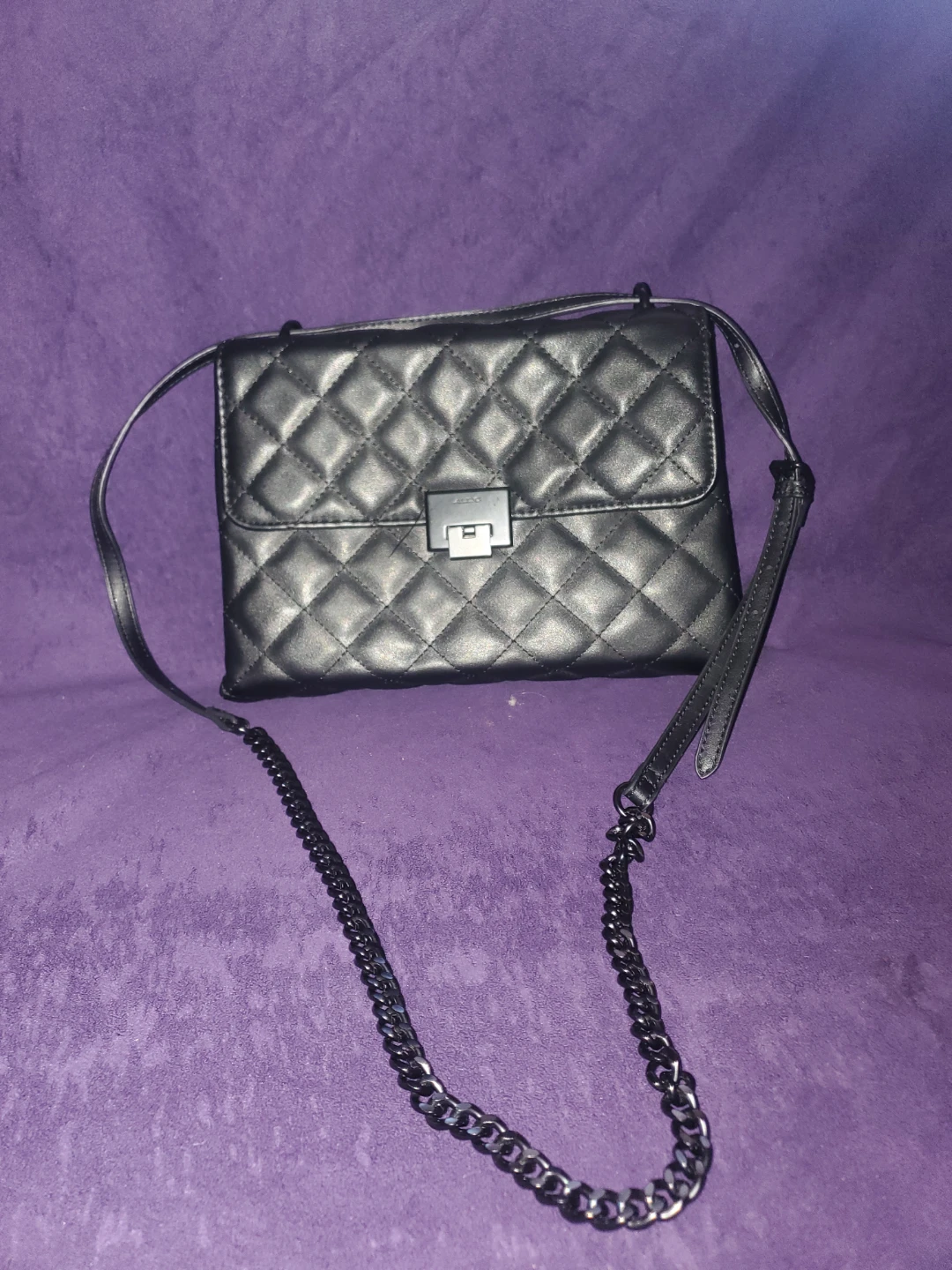 Black Quilted Chain Shoulder Bag