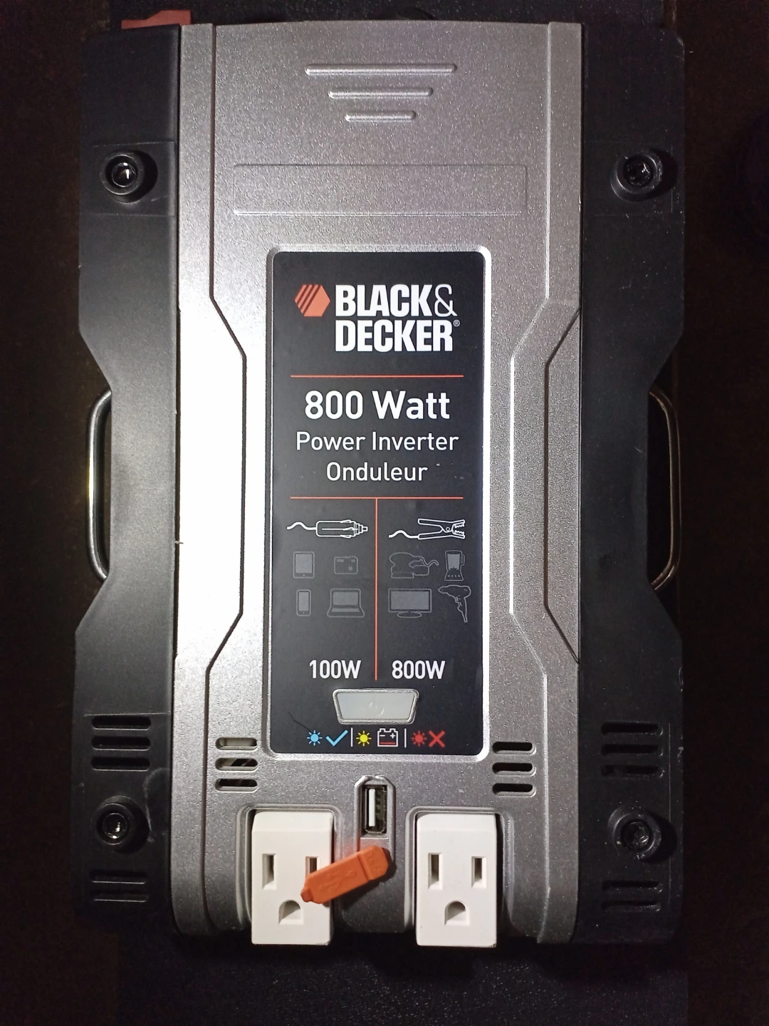 Black & Decker 800 Watt Power Inverter