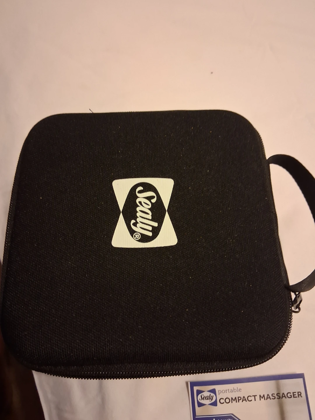 Sealy Portable Compact Massager - photo 3