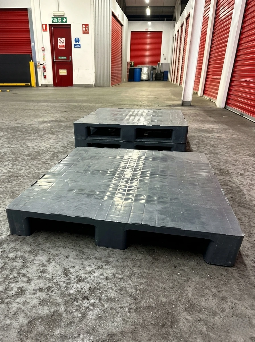 ✴️HeavyDuty Industrial Plastic Pallets for Storage and Transport - photo 4