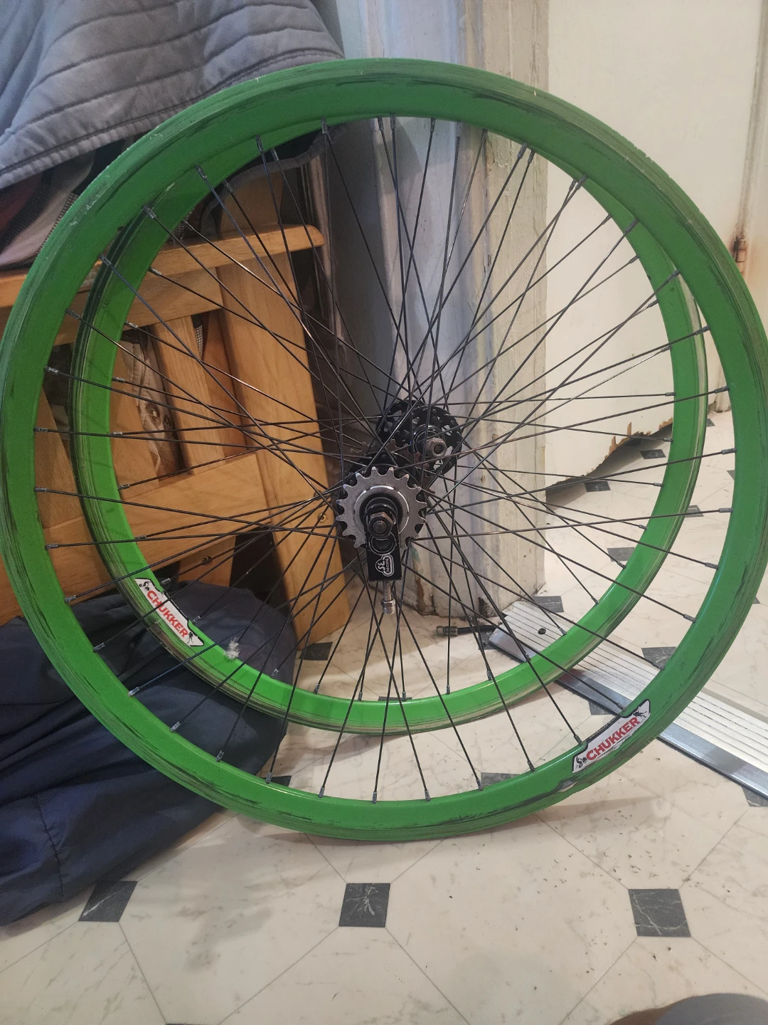 Green "Schukker" Bicycle Wheels velocity