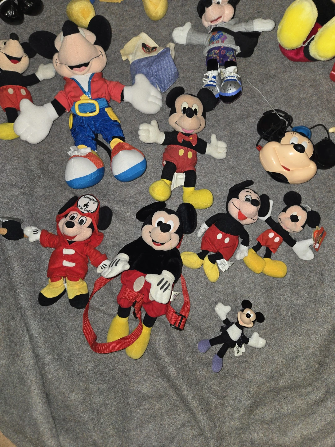 Mickey Mouse Plush Toy Collection - photo 3