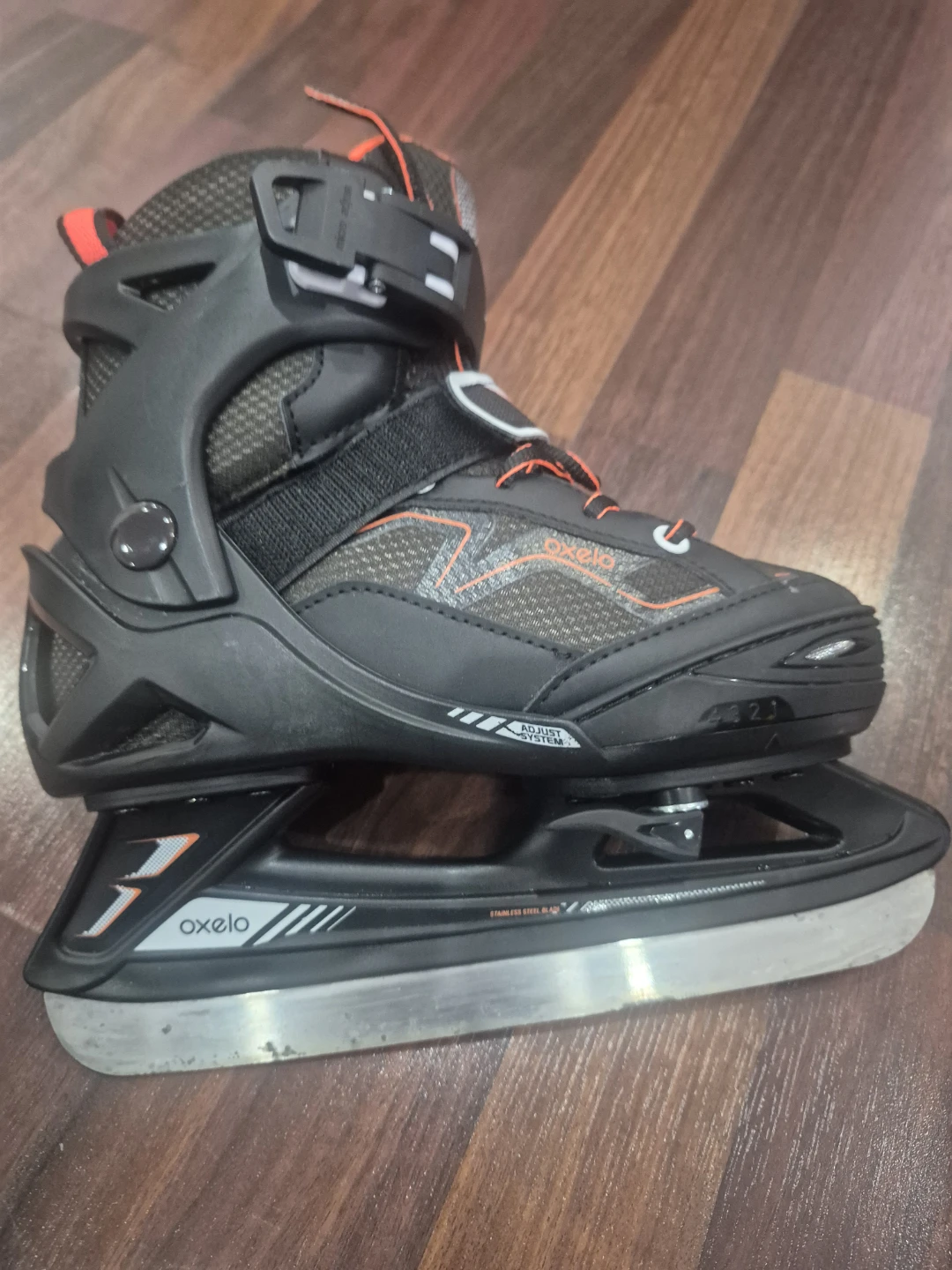 Oxelo Ice Skates - Black/Orange