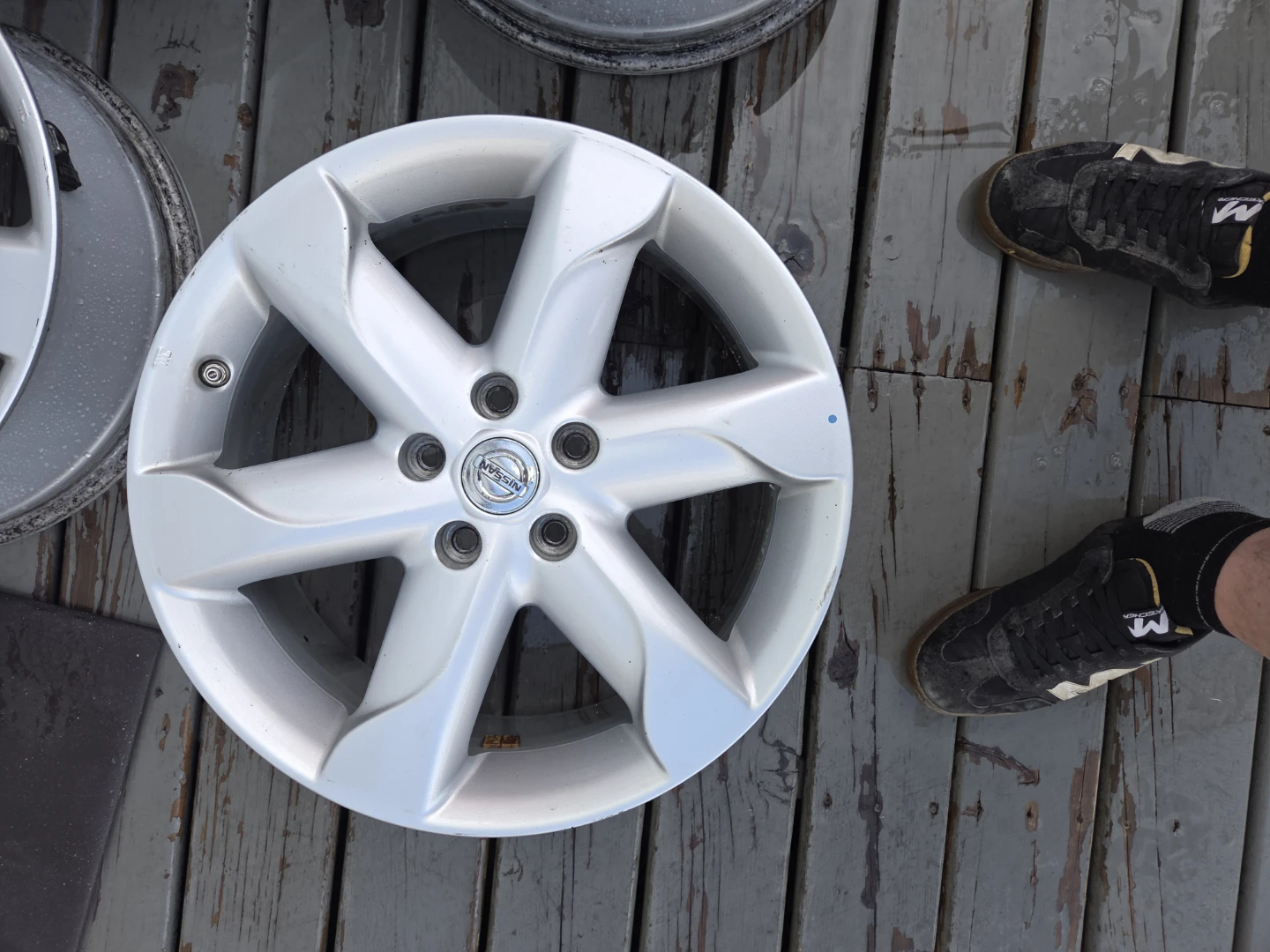 18" Nissan OEM Alloy Wheels Rim Set - photo 5