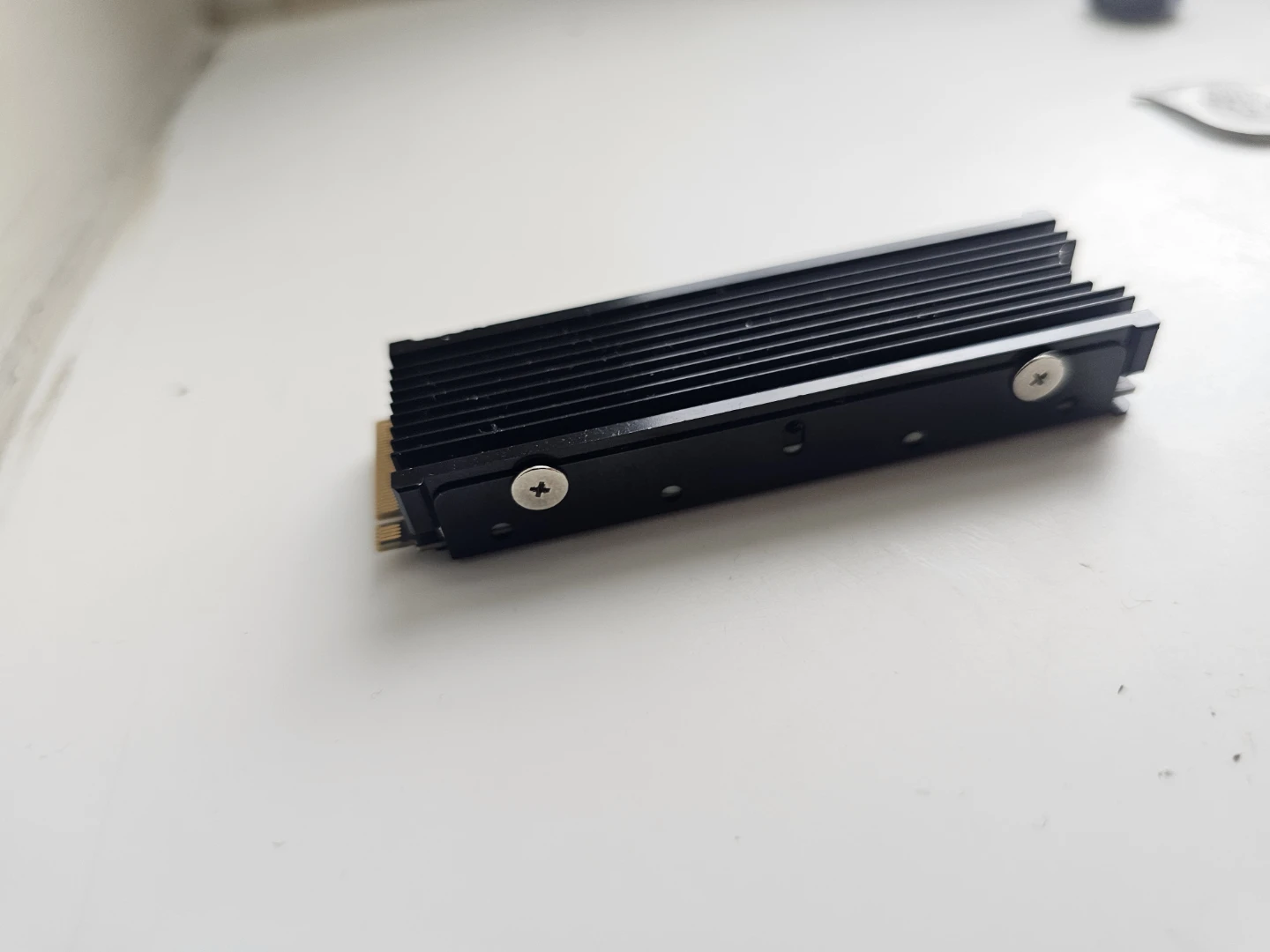 WD Black 4TB SN850X NVMe Gen4 PCIe, M.2 2280, WDS400T2X0E - photo 2