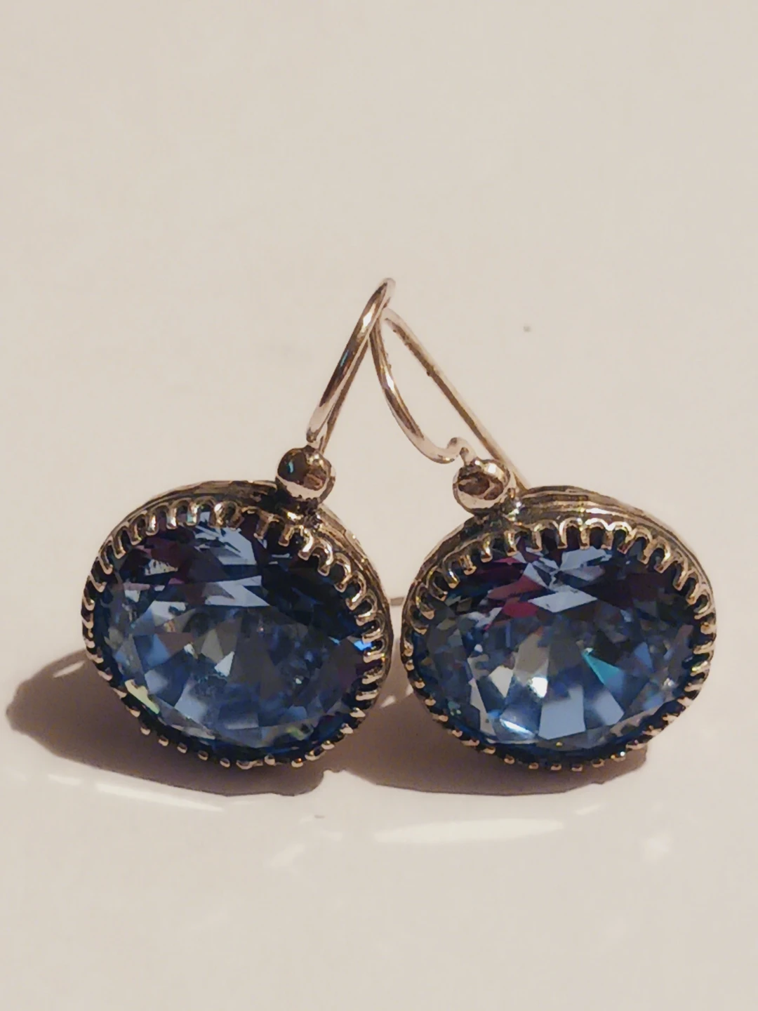 New !! Silver Plated Blue Gemstone Drop Earrings - photo 2