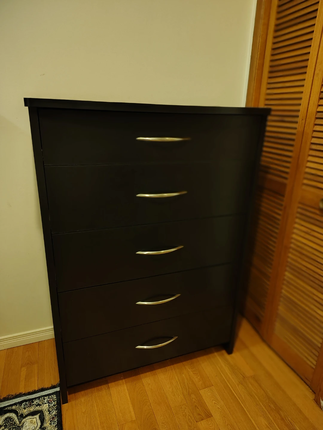 Black 5-Drawer Dresser , like new