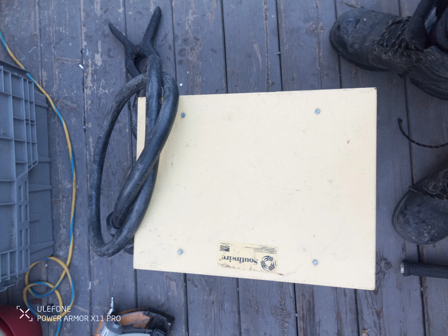 Southwire Portable Power Distribution Unit - photo 3