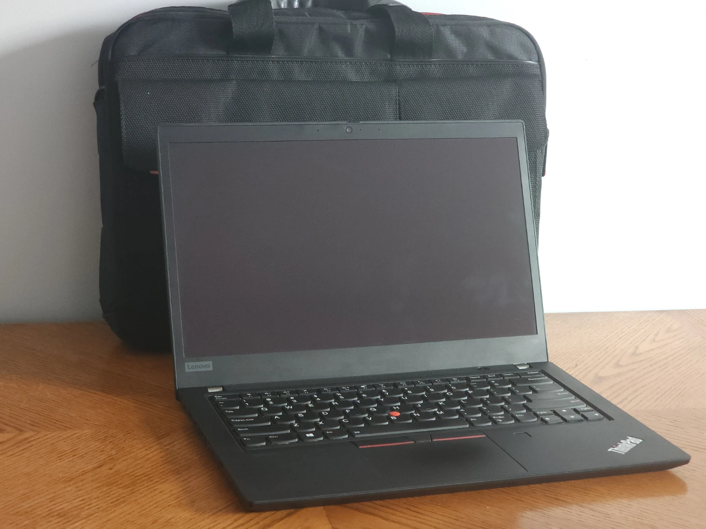 Lenovo ThinkPad T14 gen 1 AMD Laptop with free Bag