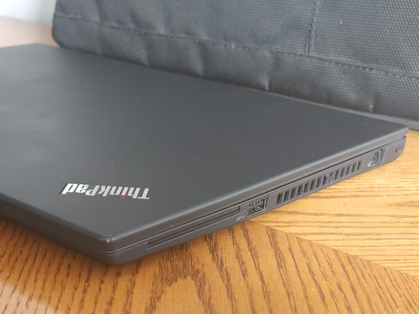 Lenovo ThinkPad T14 gen 1 AMD Laptop with free Bag - photo 3