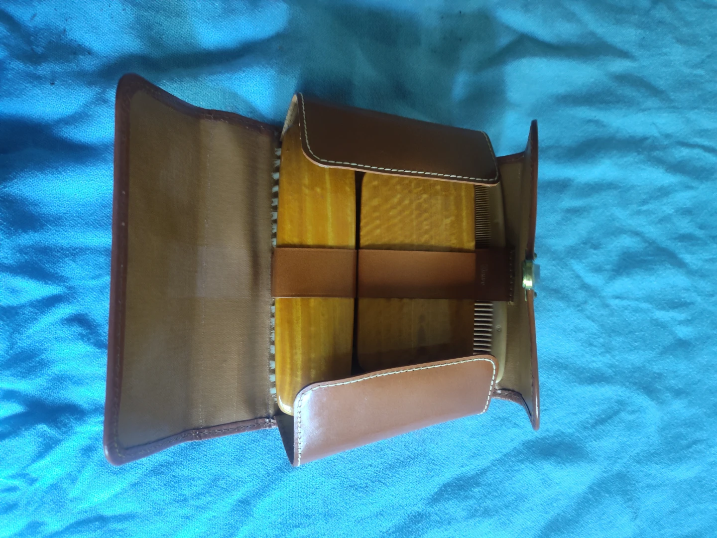Leather Travel Grooming Kit with Brushes and Comb - photo 2