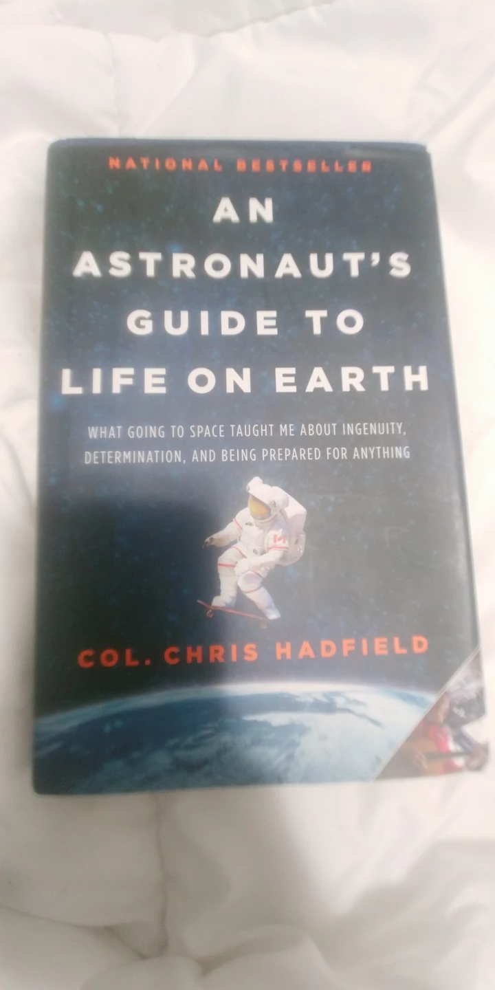 An astronauts guid to earth - photo 3