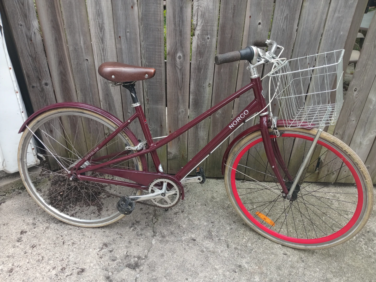 Norco Cityglide Women's Cruiser Bike with Basket
