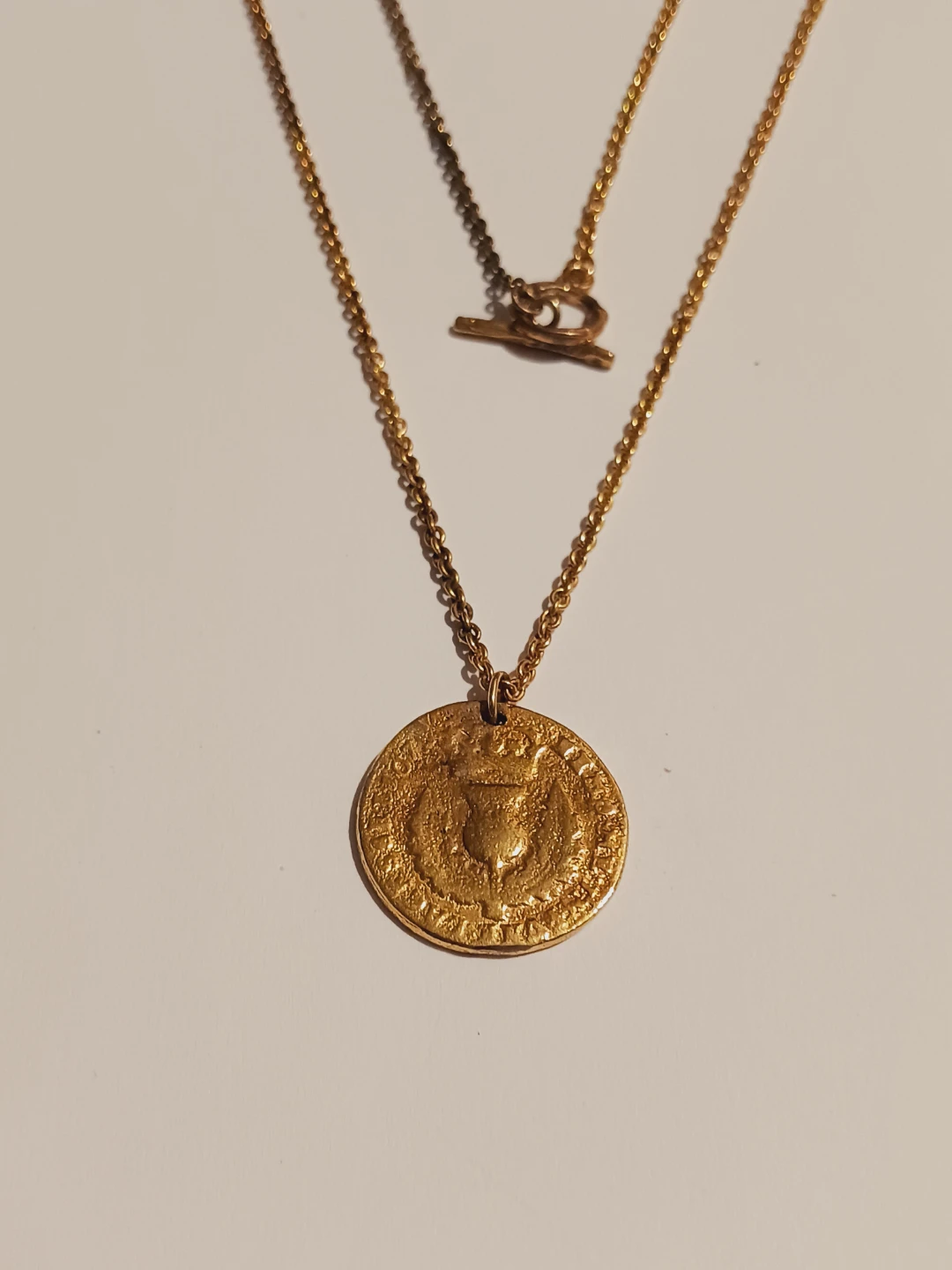 Brautiful Vintage Coin Pendant with Necklace