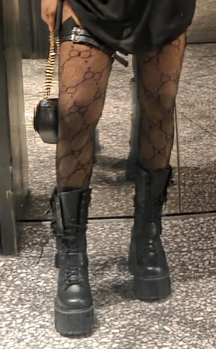 Black Platform Combat Boots - photo 4