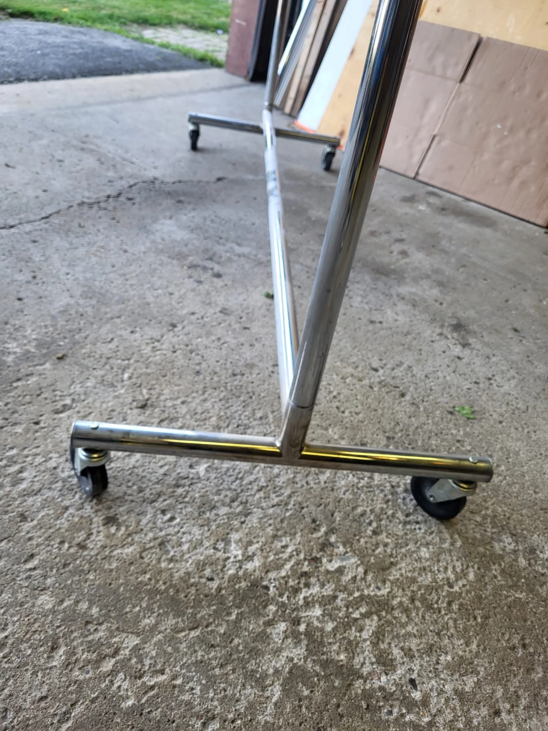 Commercial grade metal clothes rack with wheels - photo 2