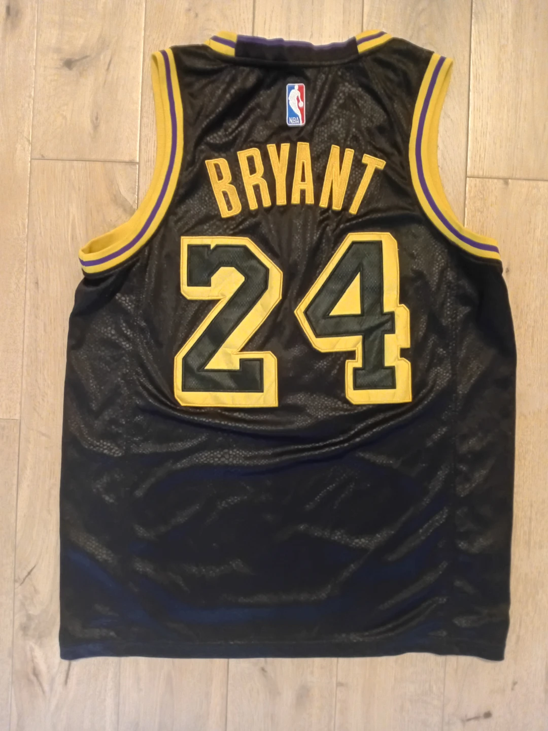 Nike Los Angeles Lakers Kobe Bryant Jersey - photo 2
