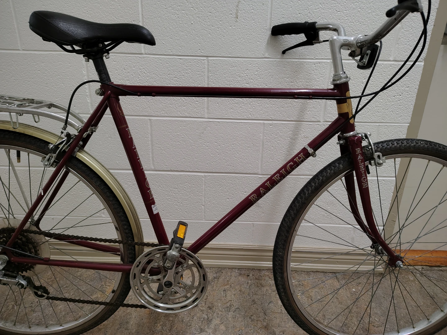 Vintage Raleigh bike in mint condition - photo 3