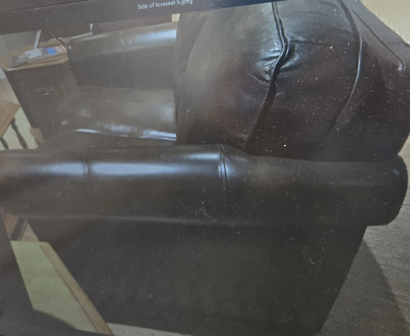 Heavy Leather loveseat - photo 4