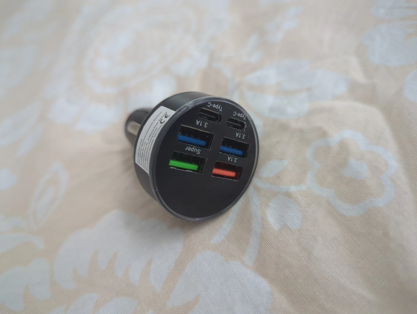 Multi-Port Car Charger with 2 USB-C and 2 USB-A Ports - photo 4