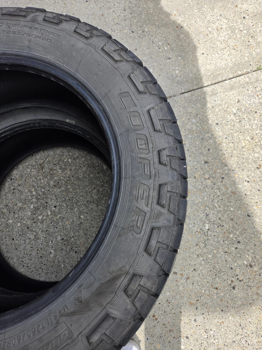 Cooper Discoverer AT3 XLT Tires (LT265/60R20) - photo 2