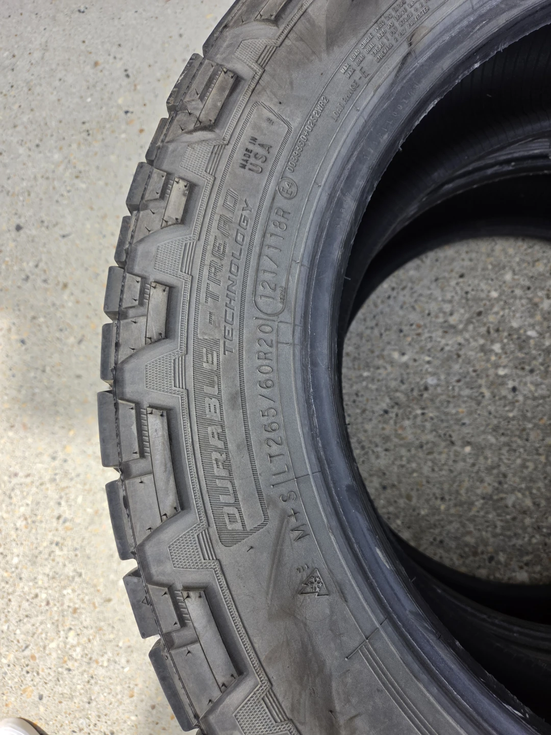 Cooper Discoverer AT3 XLT Tires (LT265/60R20) - photo 3