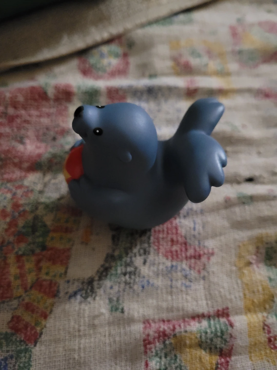 Fisher-Price Little People gray seal figure,