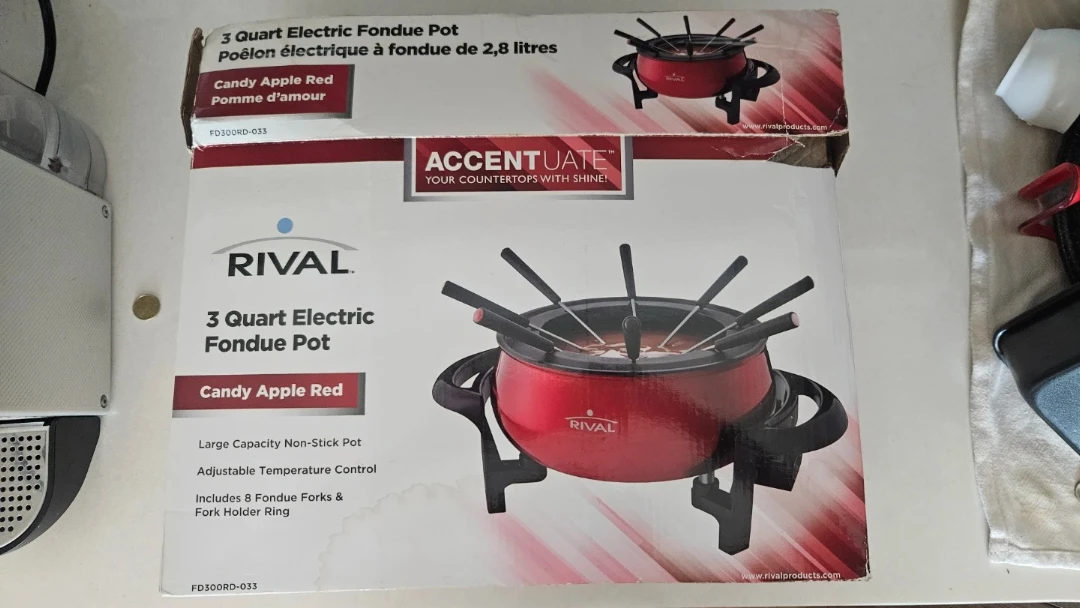 Fondue Pot