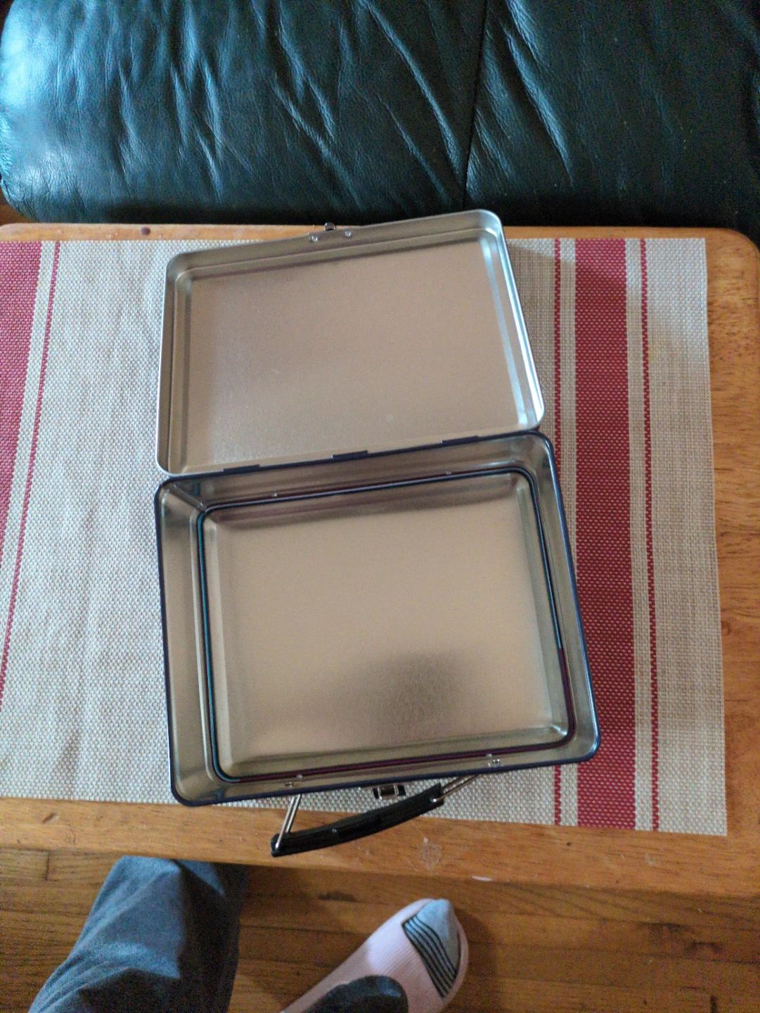 Winnipeg Blue Bombers Tin Lunch Box - photo 3