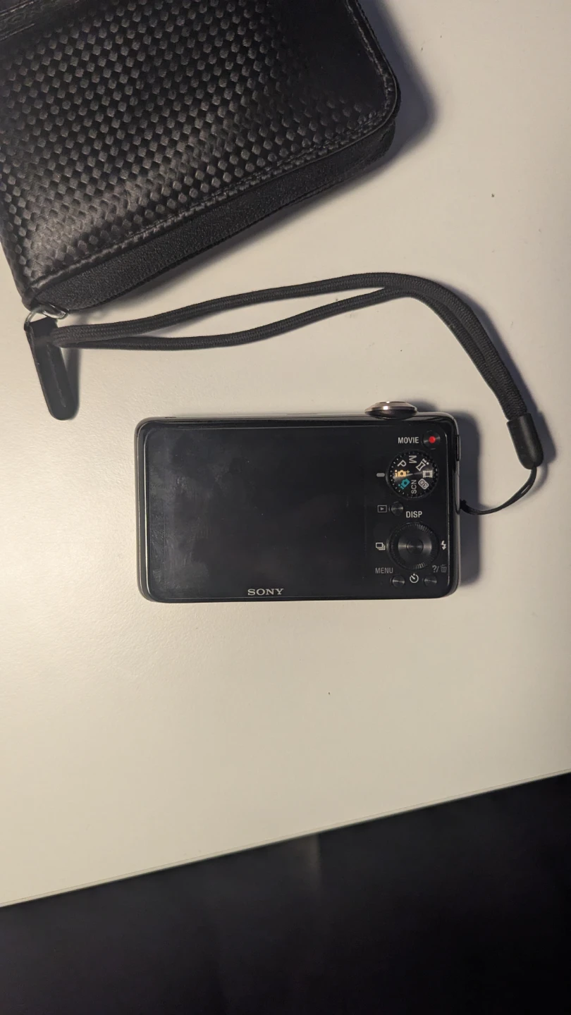 Sony Cybershot DSC-WX10 + 16GB memory card - photo 2