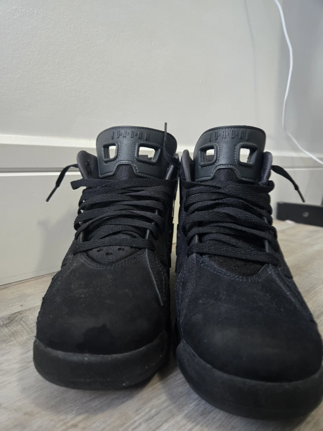 Air Jordan Mvp's in black - photo 2