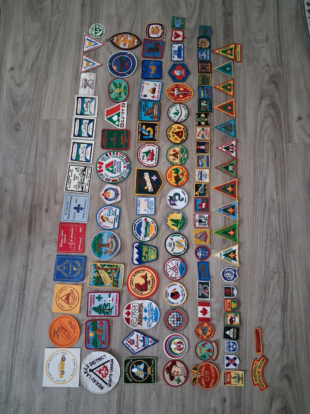 Scouts Canada Patch Collection - photo 3