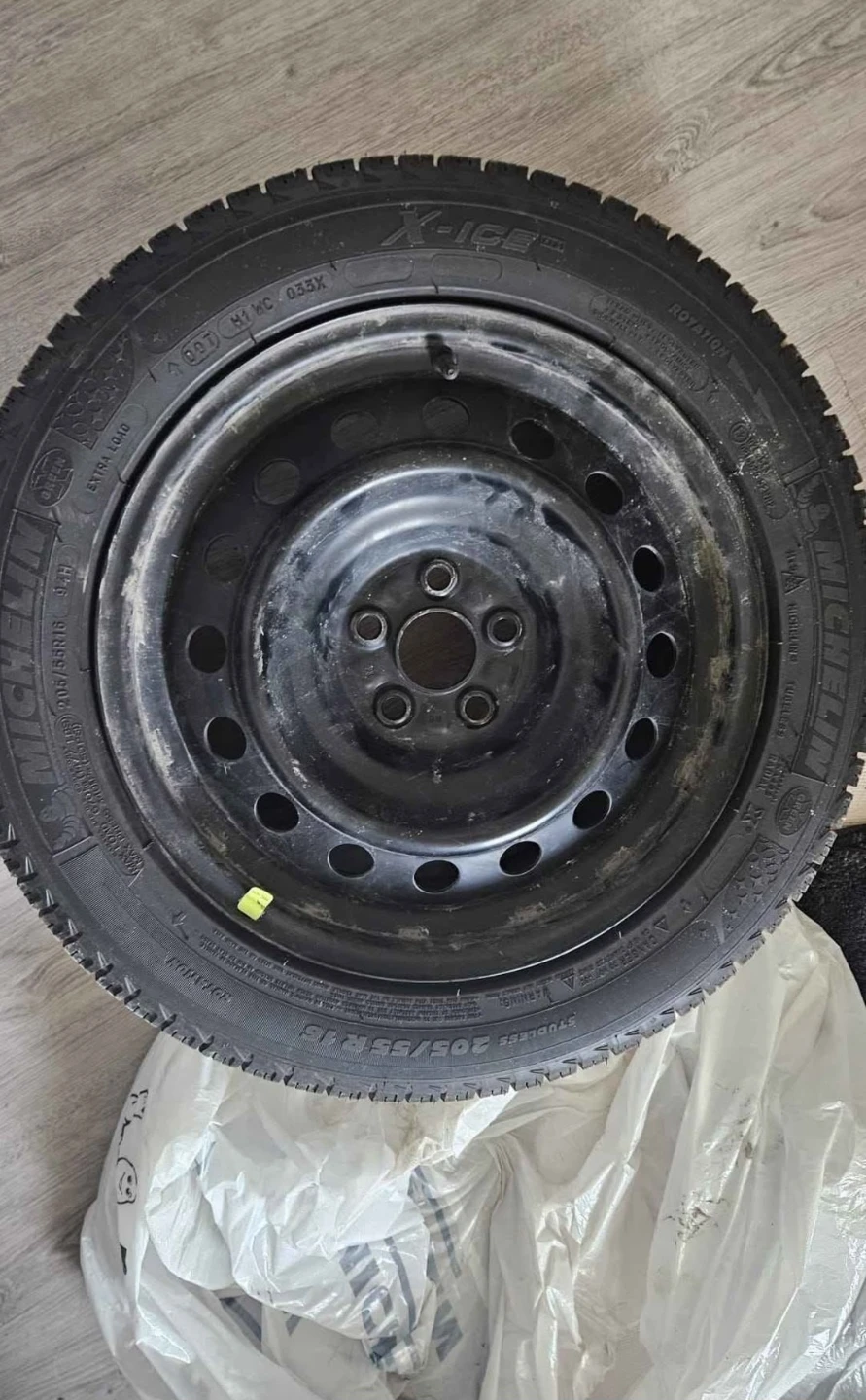 Michelin X-Ice Winter Tire on Rim